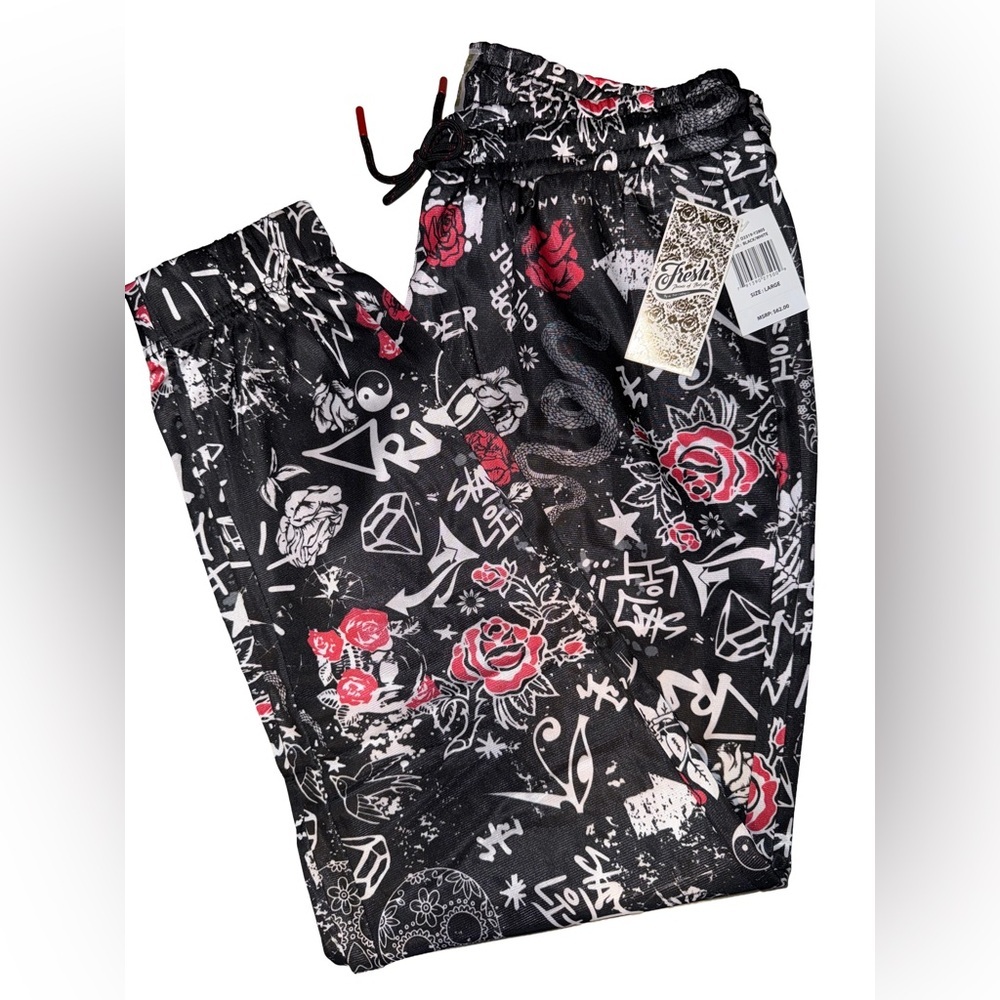 💀🌹NWT! Skull and Roses Jogger Pants - Picture 2 of 10